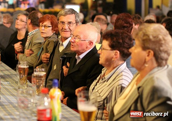 Zdjęcie w galerii na portalu naszraciborz.pl: Lista śląskich szlagierów w Szymocicach wiadomości z regionu