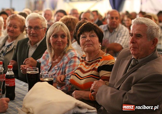 Zdjęcie w galerii na portalu naszraciborz.pl: Lista śląskich szlagierów w Szymocicach wiadomości z regionu