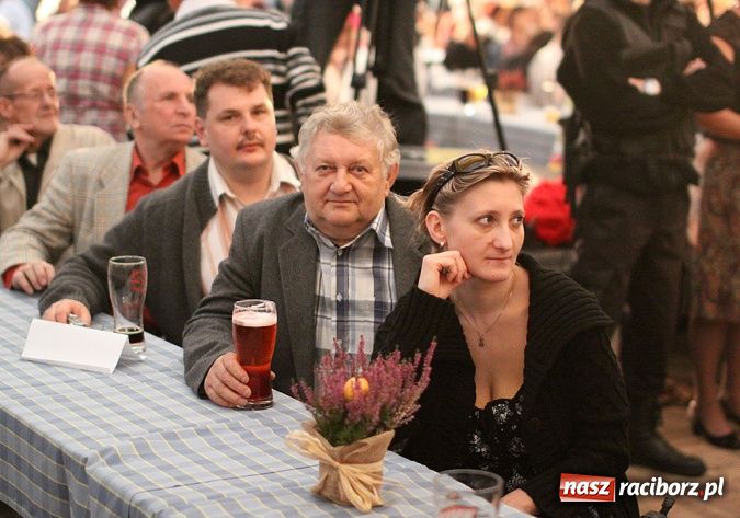 Zdjęcie w galerii na portalu naszraciborz.pl: Lista śląskich szlagierów w Szymocicach wiadomości z regionu