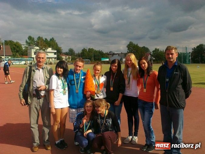 Zdjęcie w galerii na portalu naszraciborz.pl: Lekka atletyka: Żebrowski i Szyjka z medalami wiadomości z regionu