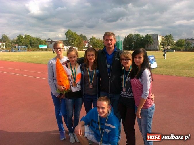 Zdjęcie w galerii na portalu naszraciborz.pl: Lekka atletyka: Żebrowski i Szyjka z medalami wiadomości z regionu