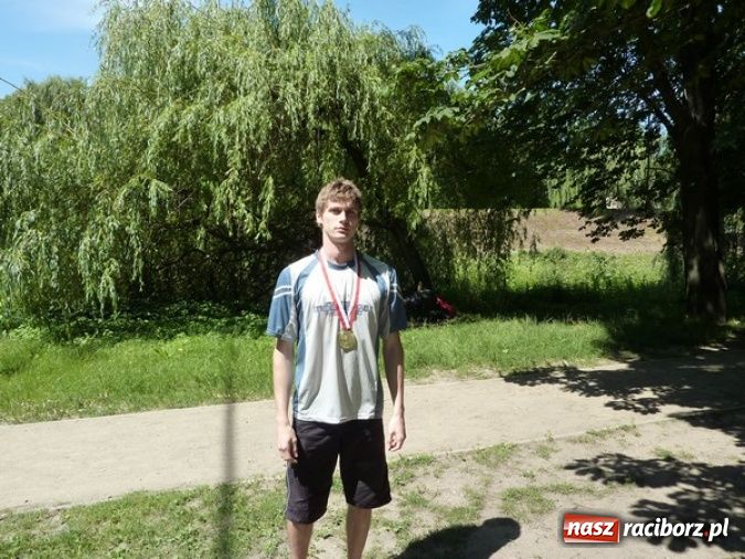 Zdjęcie w galerii na portalu naszraciborz.pl: Lekka atletyka: Żebrowski i Szyjka z medalami wiadomości z regionu