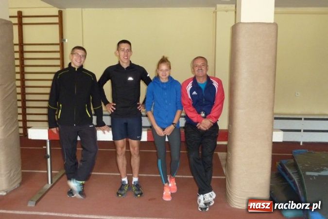 Zdjęcie w galerii na portalu naszraciborz.pl: Lekka atletyka: Żebrowski i Szyjka z medalami wiadomości z regionu