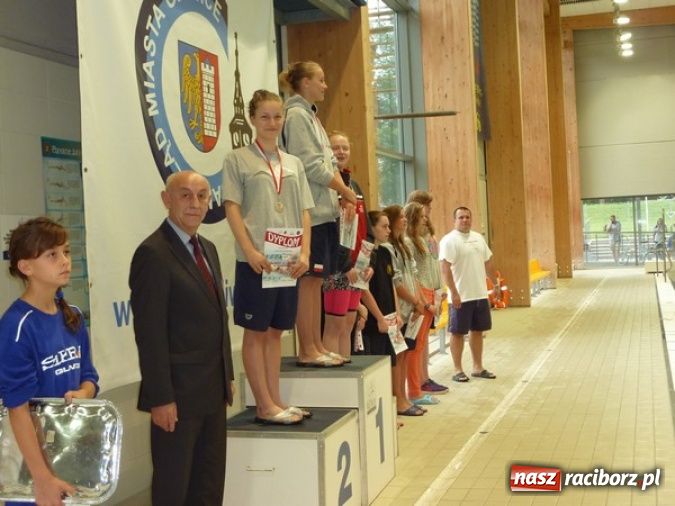 Zdjęcie w galerii na portalu naszraciborz.pl: Pływanie: zawodnicy rozpoczęli nowy rok wiadomości z regionu