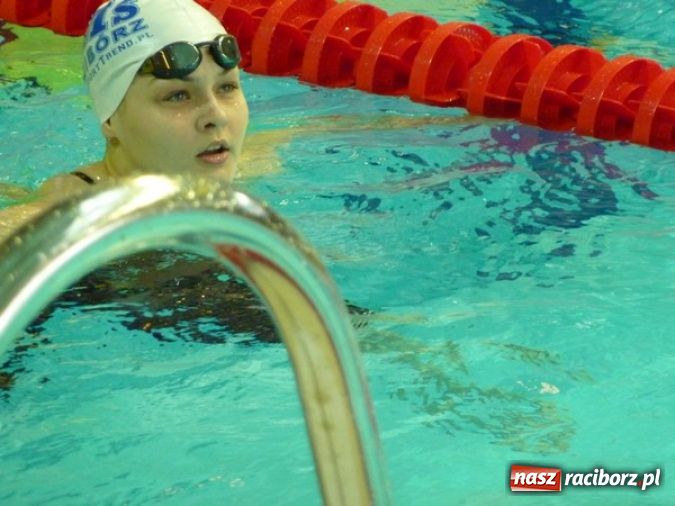 Zdjęcie w galerii na portalu naszraciborz.pl: Pływanie: zawodnicy rozpoczęli nowy rok wiadomości z regionu