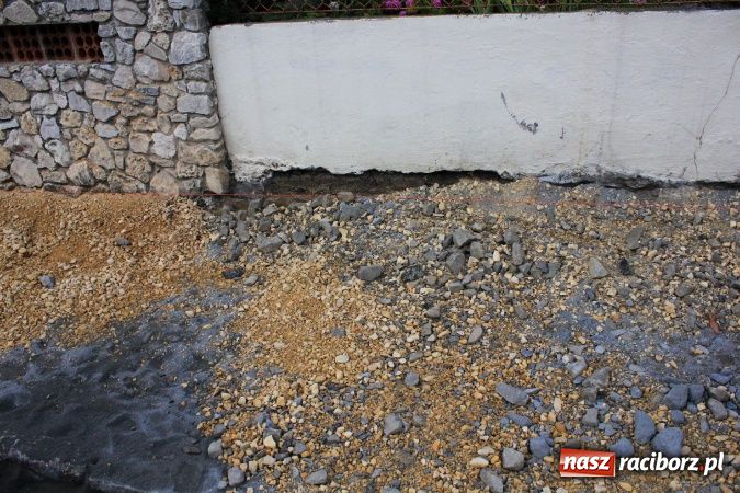 Zdjęcie w galerii na portalu naszraciborz.pl: Nie widać końca remontu na Osiedleńczej wiadomości z regionu