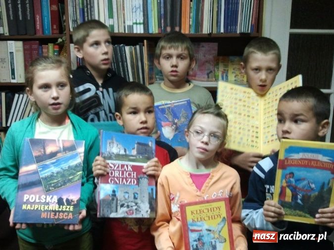 Zdjęcie w galerii na portalu naszraciborz.pl: Europejskie wędrówki na Ostrogu wiadomości z regionu