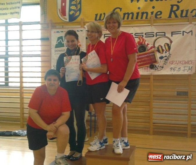 Zdjęcie w galerii na portalu naszraciborz.pl: Mistrzostwa powiatu w badmintonie wiadomości z regionu