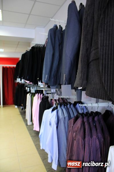 Zdjęcie w galerii na portalu naszraciborz.pl: Salon, w którym powinieneś się ubierać wiadomości z regionu