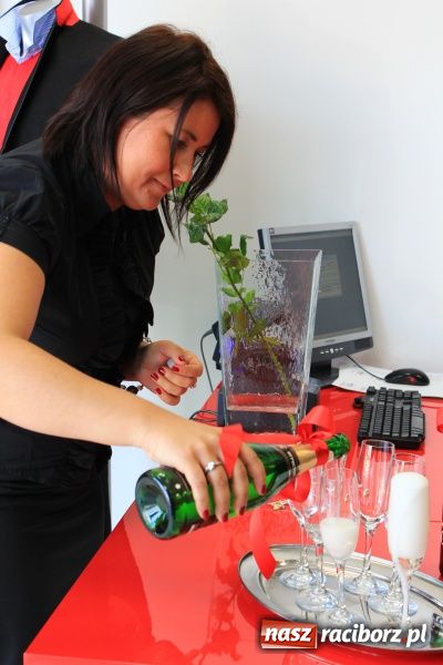 Zdjęcie w galerii na portalu naszraciborz.pl: Salon, w którym powinieneś się ubierać wiadomości z regionu