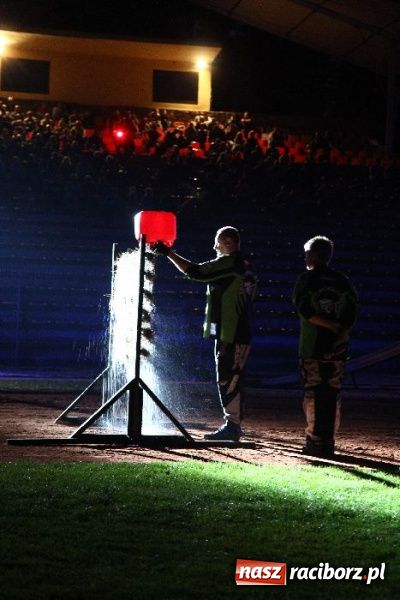 Zdjęcie w galerii na portalu naszraciborz.pl: Kaskaderskie show na stadionie OSiR-u wiadomości z regionu