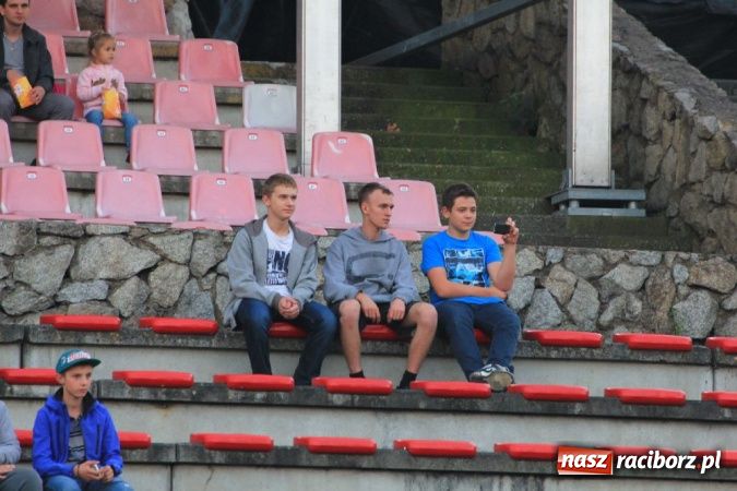 Zdjęcie w galerii na portalu naszraciborz.pl: Kaskaderskie show na stadionie OSiR-u wiadomości z regionu