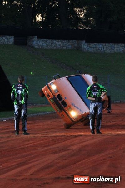 Zdjęcie w galerii na portalu naszraciborz.pl: Kaskaderskie show na stadionie OSiR-u wiadomości z regionu