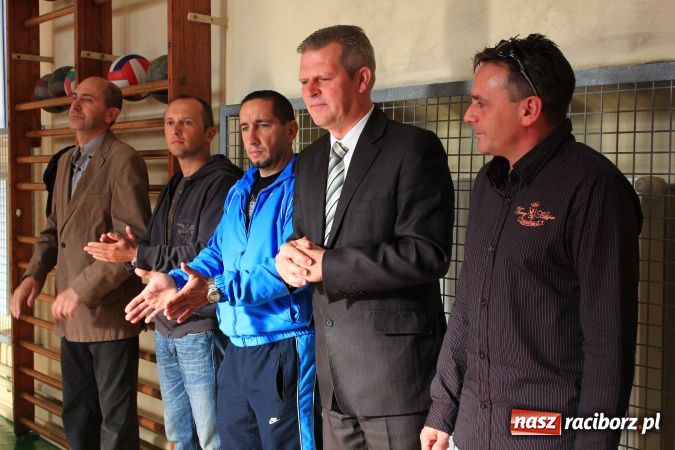 Zdjęcie w galerii na portalu naszraciborz.pl: Siatkarskie zmagania w ZSBiRR wiadomości z regionu