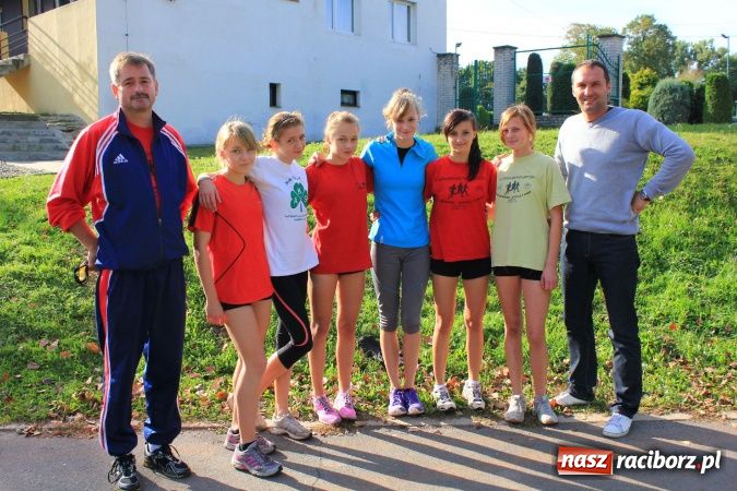 Zdjęcie w galerii na portalu naszraciborz.pl: Finał miejski Sztafetowych Biegów Przełajowych wiadomości z regionu