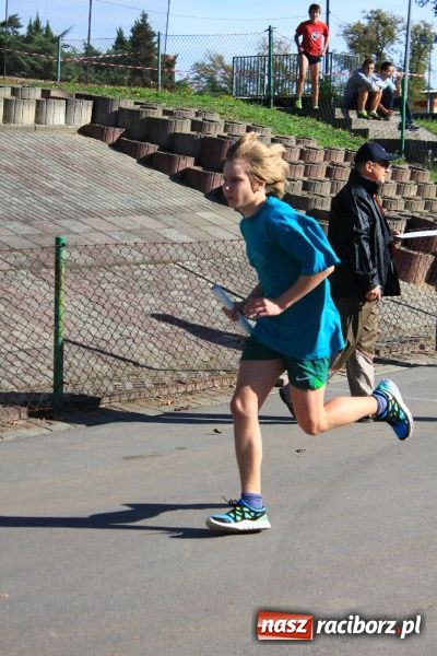 Zdjęcie w galerii na portalu naszraciborz.pl: Finał miejski Sztafetowych Biegów Przełajowych wiadomości z regionu