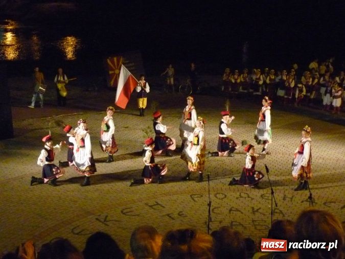 Zdjęcie w galerii na portalu naszraciborz.pl: Bałkańskie wojaże Źródła wiadomości z regionu