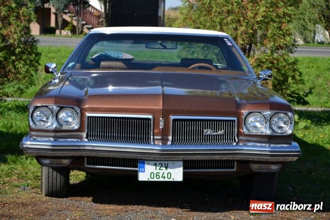 Zdjęcie w galerii na portalu naszraciborz.pl: Miłośniczki i miłośnicy oldtimerów kończą sezon w Zabełkowie wiadomości z regionu