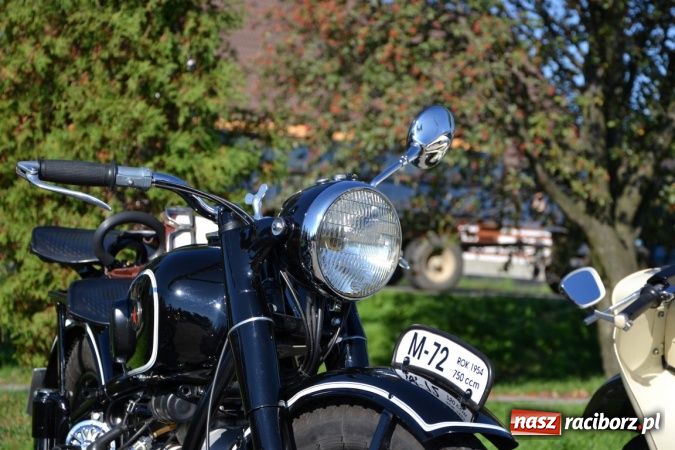 Zdjęcie w galerii na portalu naszraciborz.pl: Miłośniczki i miłośnicy oldtimerów kończą sezon w Zabełkowie wiadomości z regionu