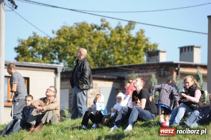 Zdjęcie w galerii na portalu naszraciborz.pl: Wielkie latanie nad Ulgą wiadomości z regionu