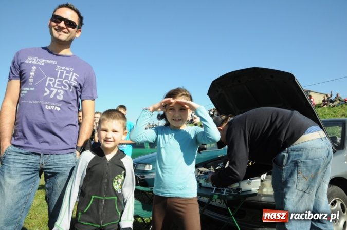 Zdjęcie w galerii na portalu naszraciborz.pl: Wielkie latanie nad Ulgą wiadomości z regionu