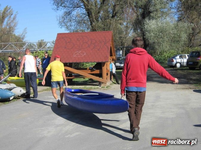 Zdjęcie w galerii na portalu naszraciborz.pl: Finał sezonu wodniaków na Meandrach Odry wiadomości z regionu