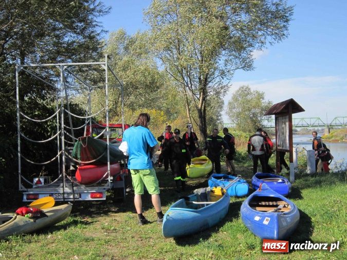 Zdjęcie w galerii na portalu naszraciborz.pl: Finał sezonu wodniaków na Meandrach Odry wiadomości z regionu