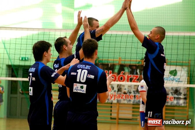 Zdjęcie w galerii na portalu naszraciborz.pl: Pewna wygrana AZS Rafako z Bielawianką wiadomości z regionu