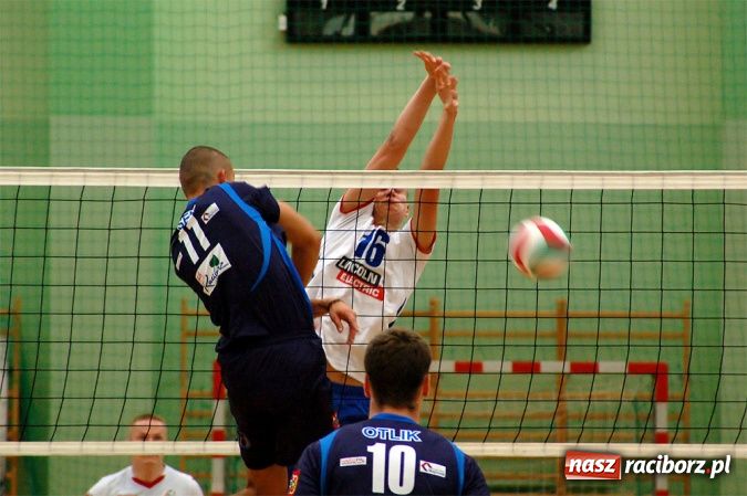 Zdjęcie w galerii na portalu naszraciborz.pl: Pewna wygrana AZS Rafako z Bielawianką wiadomości z regionu