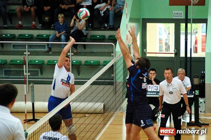 Zdjęcie w galerii na portalu naszraciborz.pl: Pewna wygrana AZS Rafako z Bielawianką wiadomości z regionu