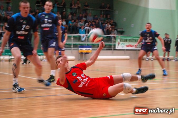 Zdjęcie w galerii na portalu naszraciborz.pl: Pewna wygrana AZS Rafako z Bielawianką wiadomości z regionu