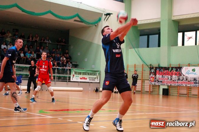 Zdjęcie w galerii na portalu naszraciborz.pl: Pewna wygrana AZS Rafako z Bielawianką wiadomości z regionu