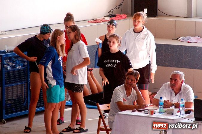 Zdjęcie w galerii na portalu naszraciborz.pl: W SMS-ie królowały pływackie sprinty wiadomości z regionu