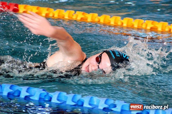 Zdjęcie w galerii na portalu naszraciborz.pl: W SMS-ie królowały pływackie sprinty wiadomości z regionu