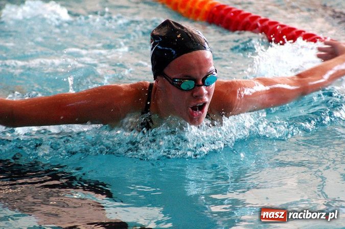 Zdjęcie w galerii na portalu naszraciborz.pl: W SMS-ie królowały pływackie sprinty wiadomości z regionu