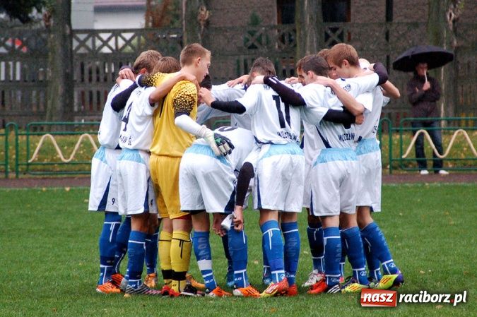 Zdjęcie w galerii na portalu naszraciborz.pl: Deszczowa kanonada Odry wiadomości z regionu
