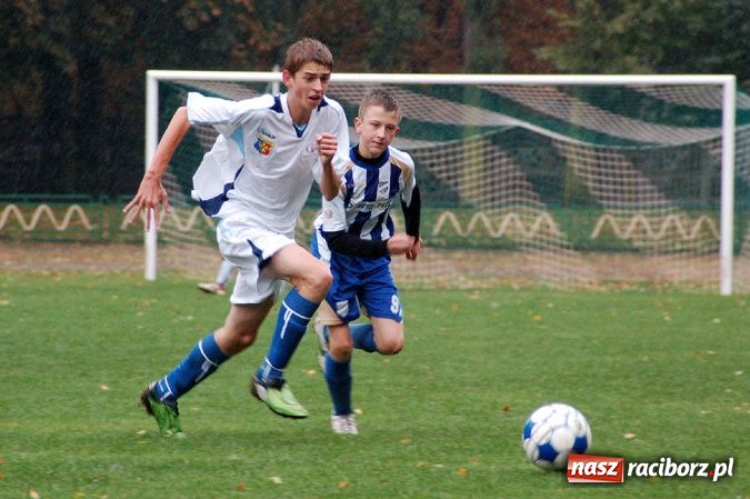 Zdjęcie w galerii na portalu naszraciborz.pl: Deszczowa kanonada Odry wiadomości z regionu