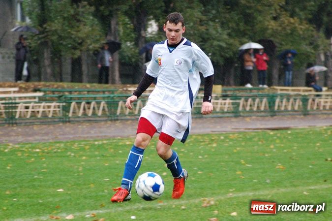 Zdjęcie w galerii na portalu naszraciborz.pl: Deszczowa kanonada Odry wiadomości z regionu