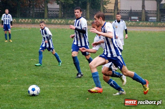 Zdjęcie w galerii na portalu naszraciborz.pl: Deszczowa kanonada Odry wiadomości z regionu