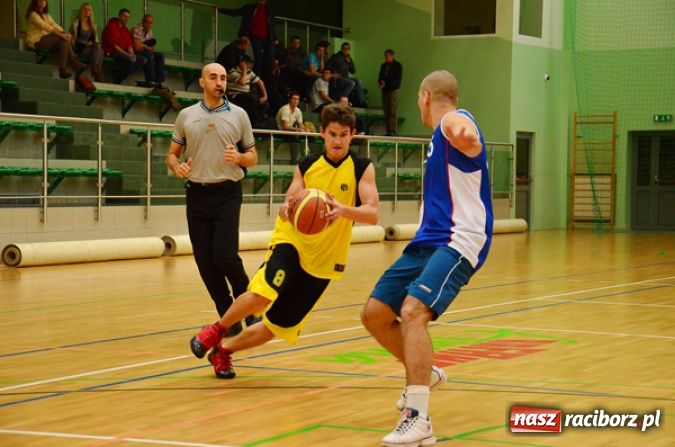 Zdjęcie w galerii na portalu naszraciborz.pl: Inauguracja sezonu Brooklyn Basket Ligi wiadomości z regionu