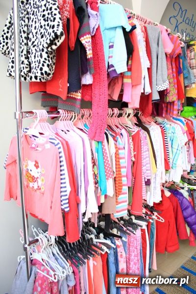 Zdjęcie w galerii na portalu naszraciborz.pl: Świetne ubrania za grosze! wiadomości z regionu