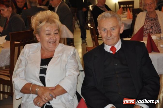Zdjęcie w galerii na portalu naszraciborz.pl: Nauczyciele seniorzy z Związku Nauczycielstwa Polskiego świętują w Raciborskiej wiadomości z regionu