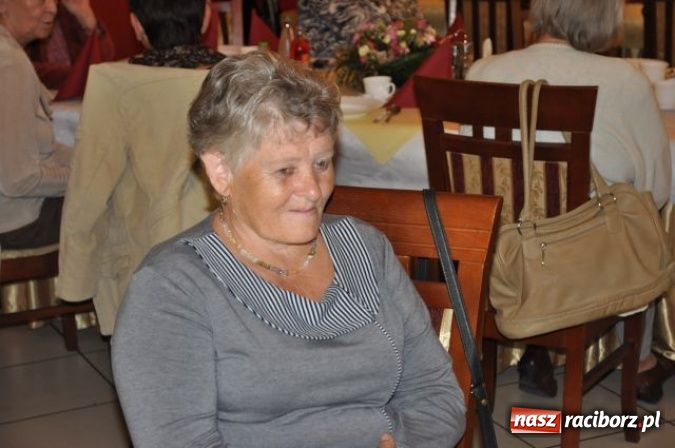 Zdjęcie w galerii na portalu naszraciborz.pl: Nauczyciele seniorzy z Związku Nauczycielstwa Polskiego świętują w Raciborskiej wiadomości z regionu