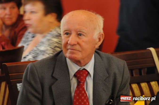 Zdjęcie w galerii na portalu naszraciborz.pl: Nauczyciele seniorzy z Związku Nauczycielstwa Polskiego świętują w Raciborskiej wiadomości z regionu