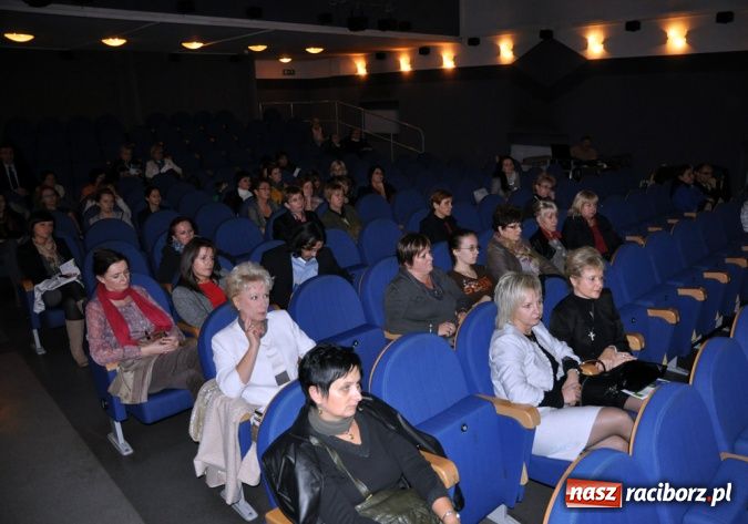 Zdjęcie w galerii na portalu naszraciborz.pl: Dziecko w dobie przemian cywilizacyjnych wiadomości z regionu