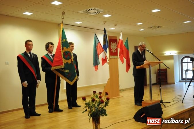 Zdjęcie w galerii na portalu naszraciborz.pl: 65. urodziny Mechanika na zamku. Na wesoło! wiadomości z regionu