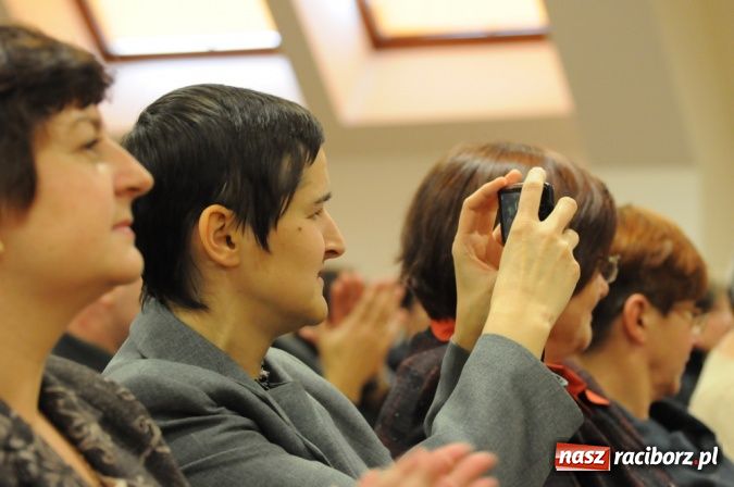 Zdjęcie w galerii na portalu naszraciborz.pl: 65. urodziny Mechanika na zamku. Na wesoło! wiadomości z regionu