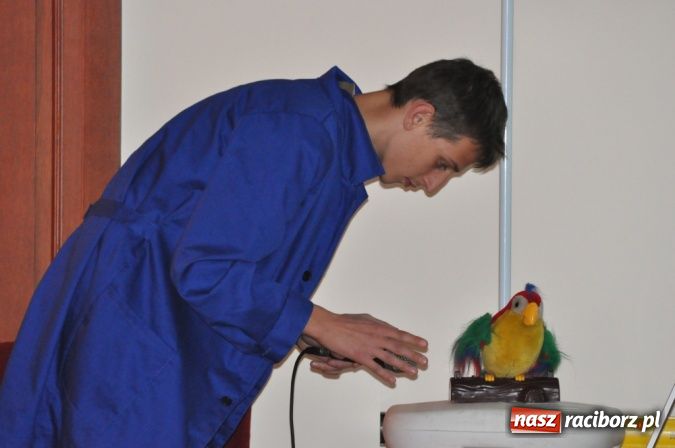 Zdjęcie w galerii na portalu naszraciborz.pl: 65. urodziny Mechanika na zamku. Na wesoło! wiadomości z regionu