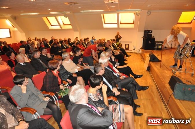 Zdjęcie w galerii na portalu naszraciborz.pl: 65. urodziny Mechanika na zamku. Na wesoło! wiadomości z regionu