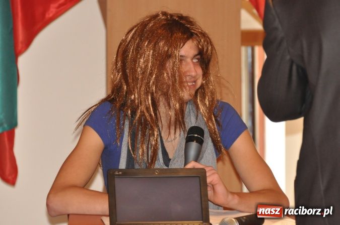 Zdjęcie w galerii na portalu naszraciborz.pl: 65. urodziny Mechanika na zamku. Na wesoło! wiadomości z regionu